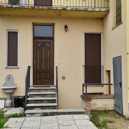 Scarpone Apartman Pavia Kültér fotó