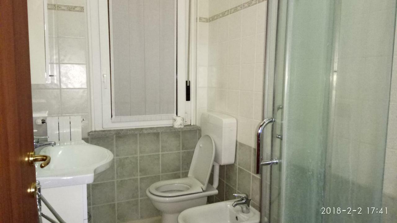 Scarpone Apartman Pavia Kültér fotó